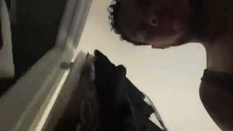 berriess_ online show from December 4, 2025, 1:31 pm