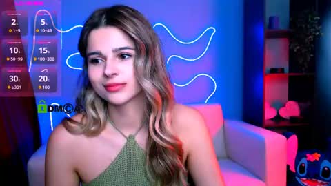 Snapshot of berry_alma chatting on June 16, 2026, 7:27 pm Alma online show from June 16, 2026, 7:27 pm