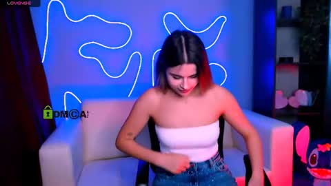 Snapshot of berry_alma chatting on June 24, 2026, 8:41 pm Alma online show from June 24, 2026, 8:41 pm