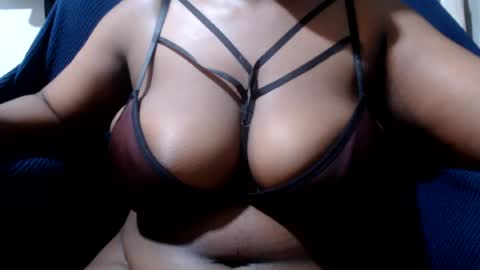 Snapshot of berrycany chatting on July 16, 2026, 9:04 am berrycany online show from July 16, 2026, 9:04 am