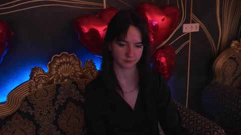 Violette online show from February 11, 2026, 9:09 pm