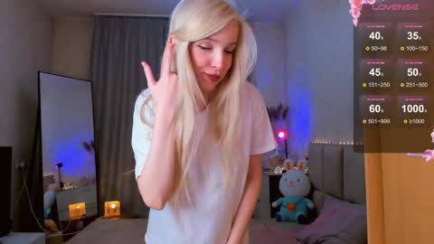 Snapshot of berrylush chatting on October 15, 2025, 3:45 pm Katte online show from October 15, 2025, 3:45 pm