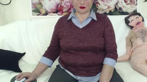 BerryShickX online show from February 11, 2025, 9:20 am