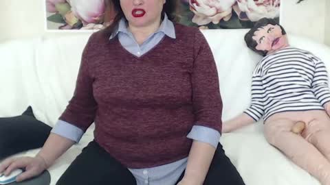 BerryShickX online show from March 5, 2025, 8:00 am