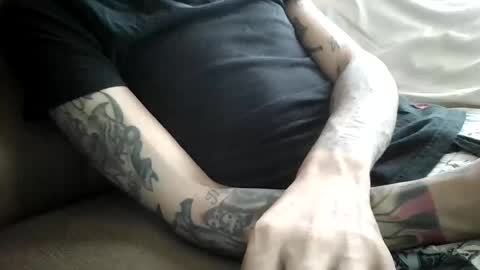 ToxicPipe757 online show from January 24, 2025, 4:17 pm