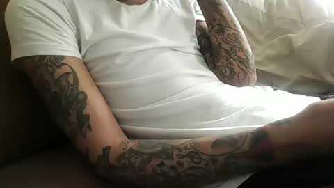 ToxicPipe757 online show from February 3, 2025, 7:52 pm