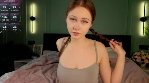 Eva online show from May 7, 2026, 3:23 am