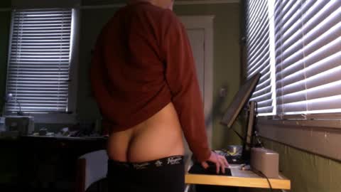 Snapshot of best_triam chatting on February 22, 2025, 11:13 pm best_triam online show from February 22, 2025, 11:13 pm