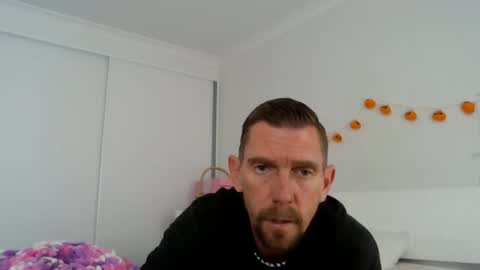 bestbigcock4u11 online show from November 6, 2025, 6:25 am