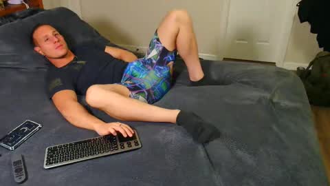 Snapshot of bestcockhere chatting on January 12, 2025, 12:28 am twitter zack1fisher online show from January 12, 2025, 12:28 am