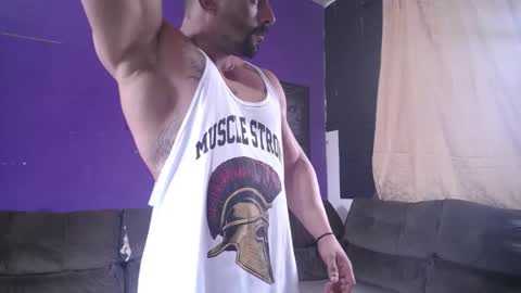 Snapshot of bestmuscle chatting on December 29, 2024, 3:03 pm bestmuscle online show from December 29, 2024, 3:03 pm