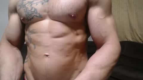 Snapshot of bestmuscle chatting on June 5, 2026, 10:15 pm bestmuscle online show from June 5, 2026, 10:15 pm