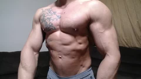 Snapshot of bestmuscle chatting on June 14, 2026, 4:03 am bestmuscle online show from June 14, 2026, 4:03 am