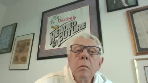 bestshot1951 online show from November 10, 2025, 3:11 pm