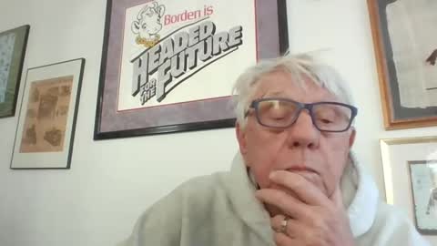 bestshot1951 online show from November 11, 2025, 2:17 pm