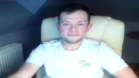 Snapshot of bestworld_ chatting on March 13, 2026, 7:09 pm bestworld_ online show from March 13, 2026, 7:09 pm