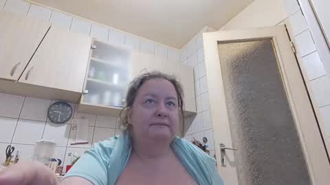 Snapshot of bethnorth chatting on March 7, 2025, 5:29 am bethnorth online show from March 7, 2025, 5:29 am