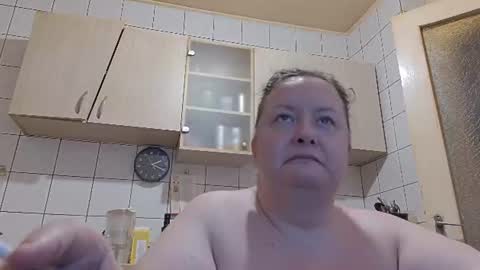 Snapshot of bethnorth chatting on June 14, 2026, 11:18 pm bethnorth online show from June 14, 2026, 11:18 pm