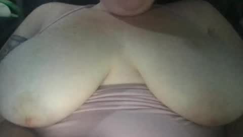 bethw3348 online show from September 14, 2025, 4:50 pm