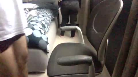 Snapshot of betoooox chatting on November 26, 2025, 1:45 pm Virtual Gentleman online show from November 26, 2025, 1:45 pm