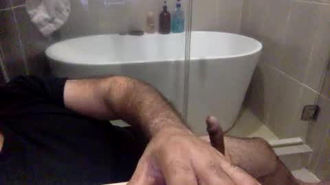 Snapshot of betoooox chatting on November 29, 2025, 11:35 am Virtual Gentleman online show from November 29, 2025, 11:35 am