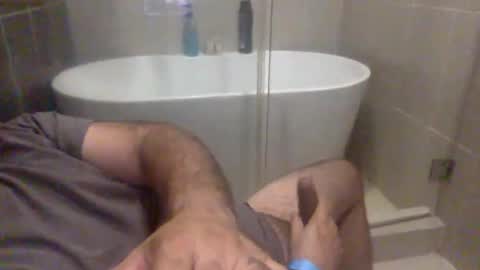 Virtual Gentleman online show from March 1, 2026, 11:01 am