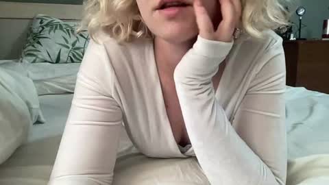 Bette online show from July 16, 2026, 8:42 am