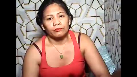betty_83 online show from April 27, 2026, 12:25 pm