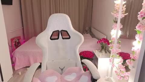 Snapshot of betty__davvis chatting on October 25, 2025, 2:24 pm Betty online show from October 25, 2025, 2:24 pm