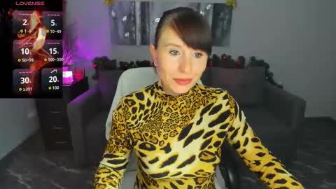Betty online show from December 15, 2025, 7:12 am