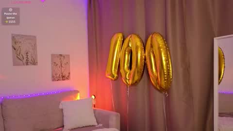 bettyyy online show from November 7, 2025, 11:05 pm