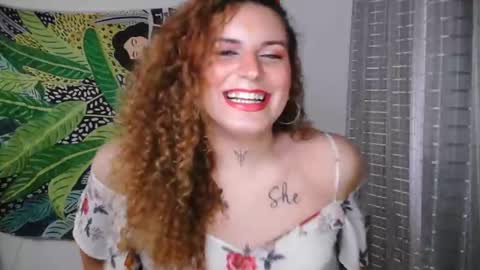 bettytaylor23 online show from January 8, 2026, 7:27 pm