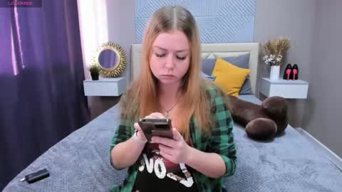 Snapshot of bettyurbane chatting on September 16, 2025, 4:35 am Mila Sweet online show from September 16, 2025, 4:35 am