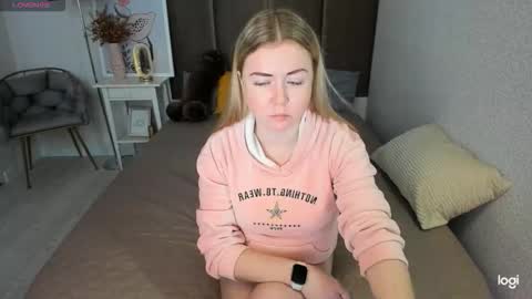 Snapshot of bettyurbane chatting on November 18, 2025, 5:12 am Mila Sweet online show from November 18, 2025, 5:12 am