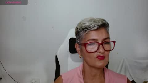 Snapshot of bety_cum3 chatting on June 5, 2026, 11:54 pm bibiana online show from June 5, 2026, 11:54 pm