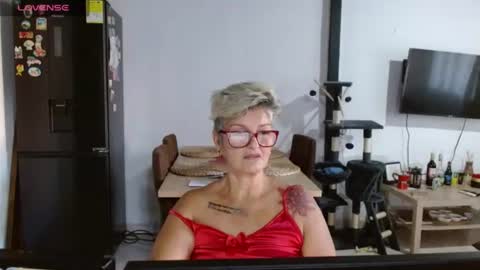 Snapshot of bety_cum3 chatting on June 16, 2026, 11:57 am bibiana online show from June 16, 2026, 11:57 am