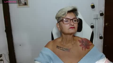 Snapshot of bety_cum3 chatting on June 21, 2026, 10:51 am bibiana online show from June 21, 2026, 10:51 am