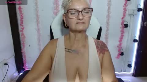 Snapshot of bety_cum3 chatting on July 2, 2026, 10:27 pm bibiana online show from July 2, 2026, 10:27 pm