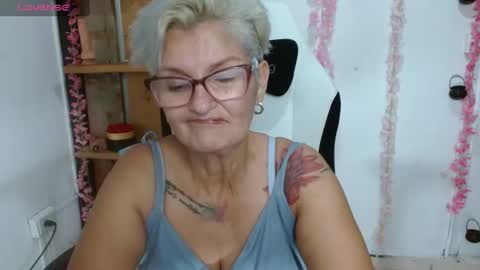 Snapshot of bety_cum3 chatting on July 20, 2026, 5:37 pm bibiana online show from July 20, 2026, 5:37 pm