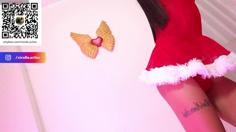 Snapshot of beuty_goddes777 chatting on December 14, 2024, 3:51 am Nicolle Aviles online show from December 14, 2024, 3:51 am