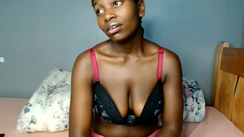 Snapshot of beverly_bay chatting on May 31, 2026, 1:29 pm beverly online show from May 31, 2026, 1:29 pm