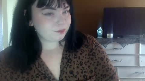 Beverly Bell online show from September 25, 2025, 5:27 pm