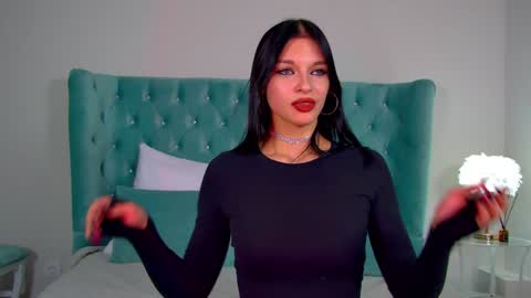 Beverly online show from February 2, 2025, 10:39 pm