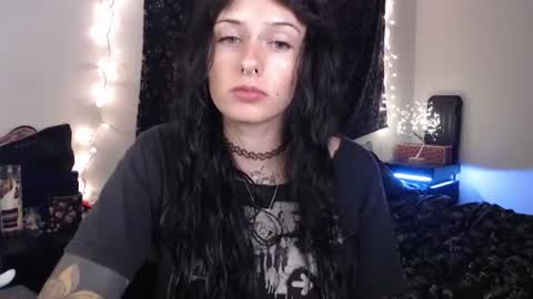 Snapshot of bexbex945874 chatting on July 7, 2026, 2:25 am bexbex945874 online show from July 7, 2026, 2:25 am