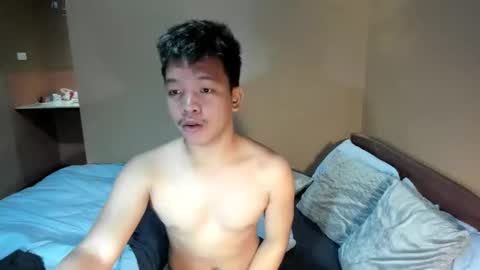 Snapshot of bexyourxman chatting on June 1, 2026, 3:47 pm Adrian online show from June 1, 2026, 3:47 pm