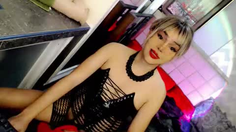 MISTRESS DOMME online show from April 5, 2026, 5:48 am