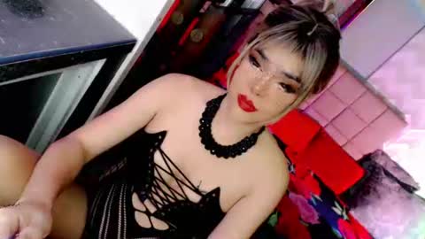 MISTRESS DOMME online show from April 21, 2026, 5:03 am