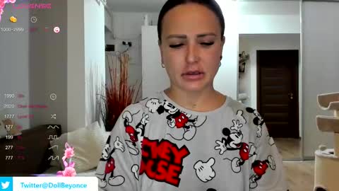 Snapshot of beyoncedoll chatting on November 2, 2025, 6:21 pm BeyonceDoll Twitter DollBeyonce online show from November 2, 2025, 6:21 pm