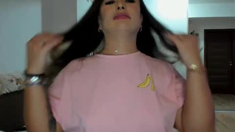 Snapshot of beyoncedoll chatting on November 27, 2025, 8:55 pm BeyonceDoll Twitter DollBeyonce online show from November 27, 2025, 8:55 pm