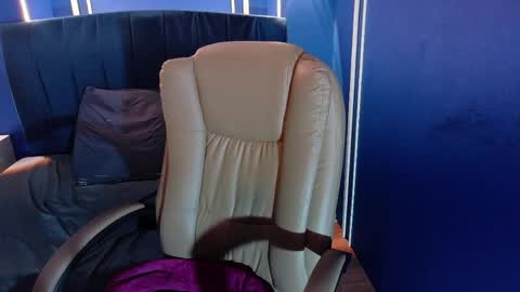 beyota online show from April 25, 2026, 1:41 pm